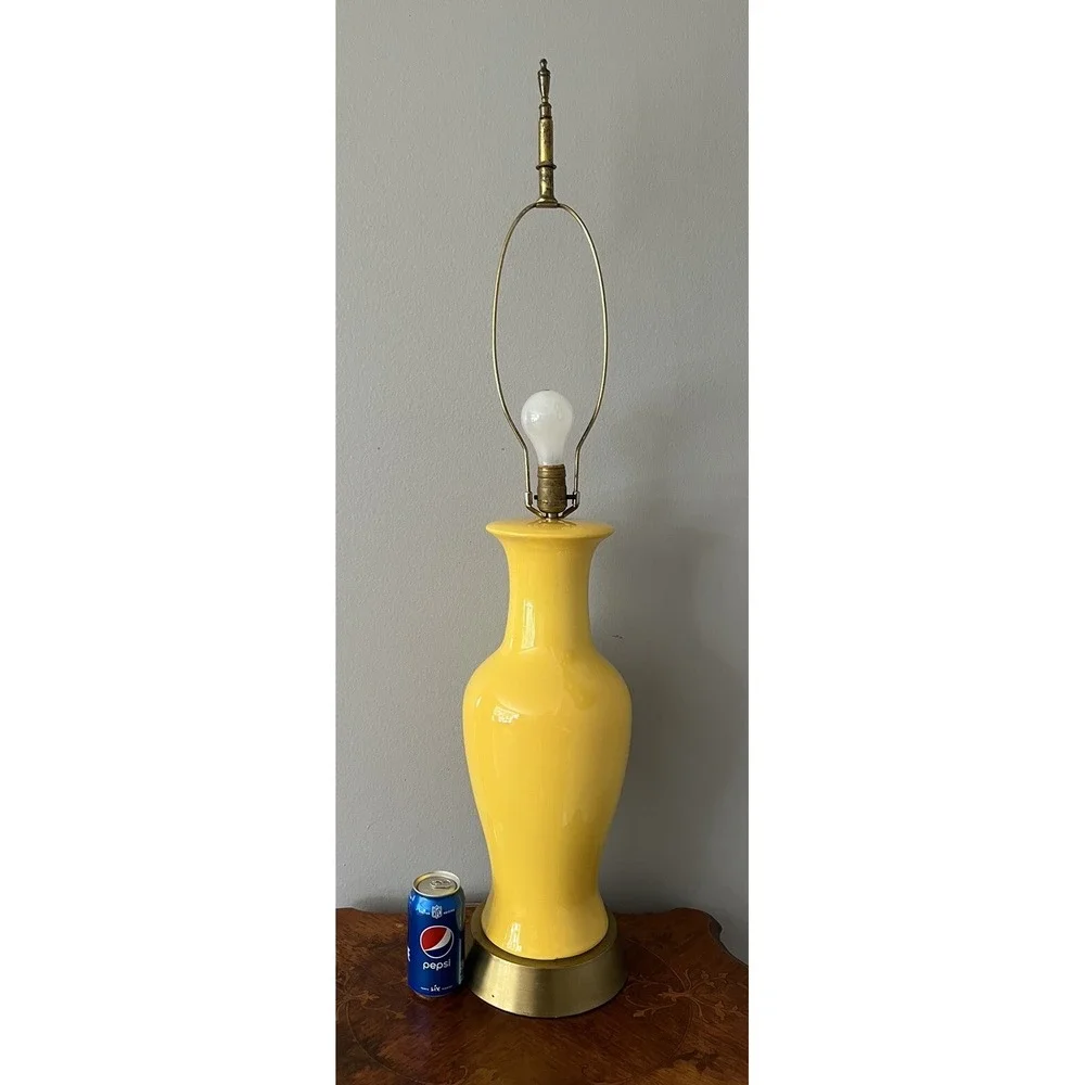 Vintage Mid Century Modern Yellow Pottery Ceramic Table Lamp 40.5